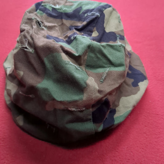 USED US Army Woodland Camo Helmet Cover Size X-Small/Small (07n-BDU2-FA13-23)