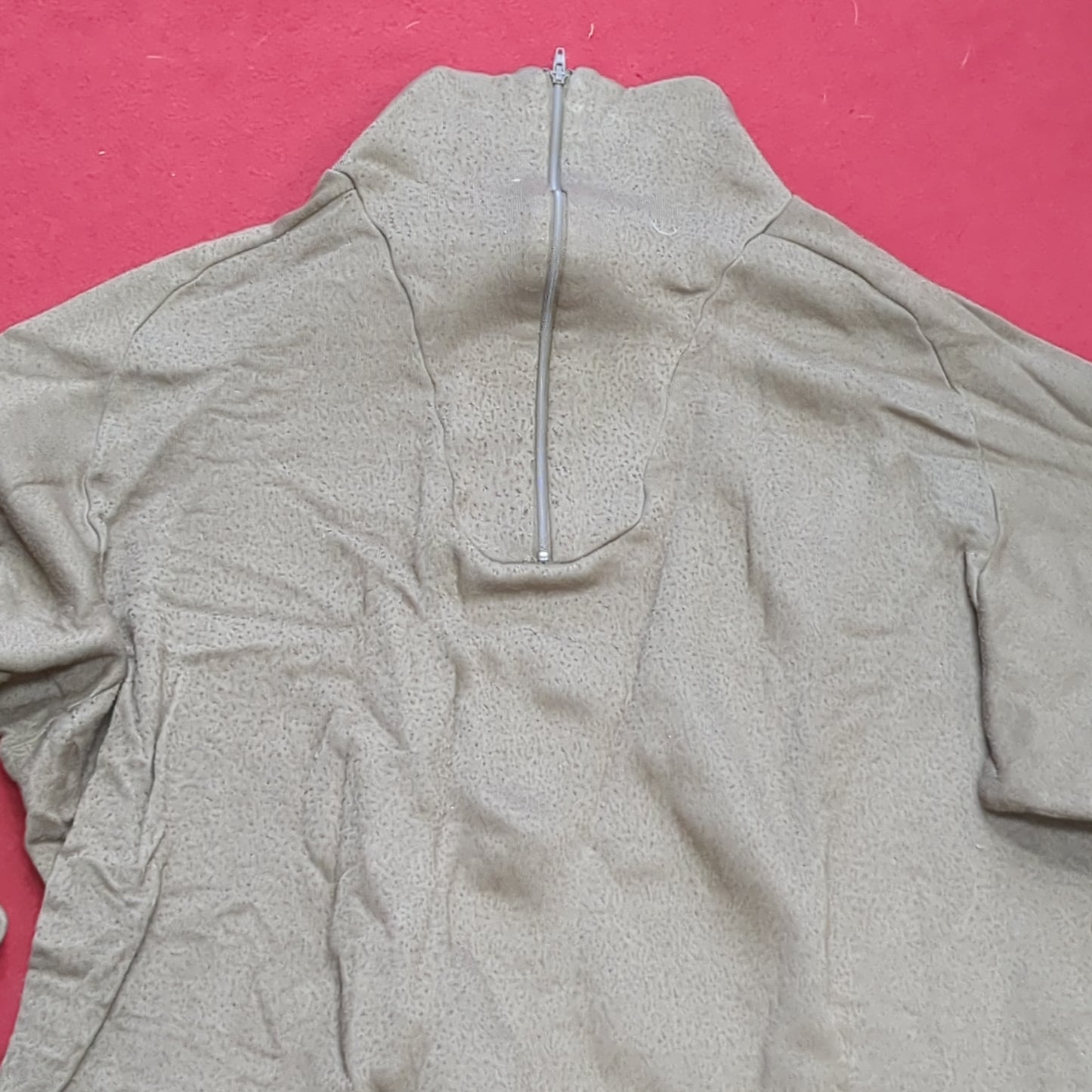 1980s/90s US Army Large Cold Weather Top Brown (14n DC10-5)