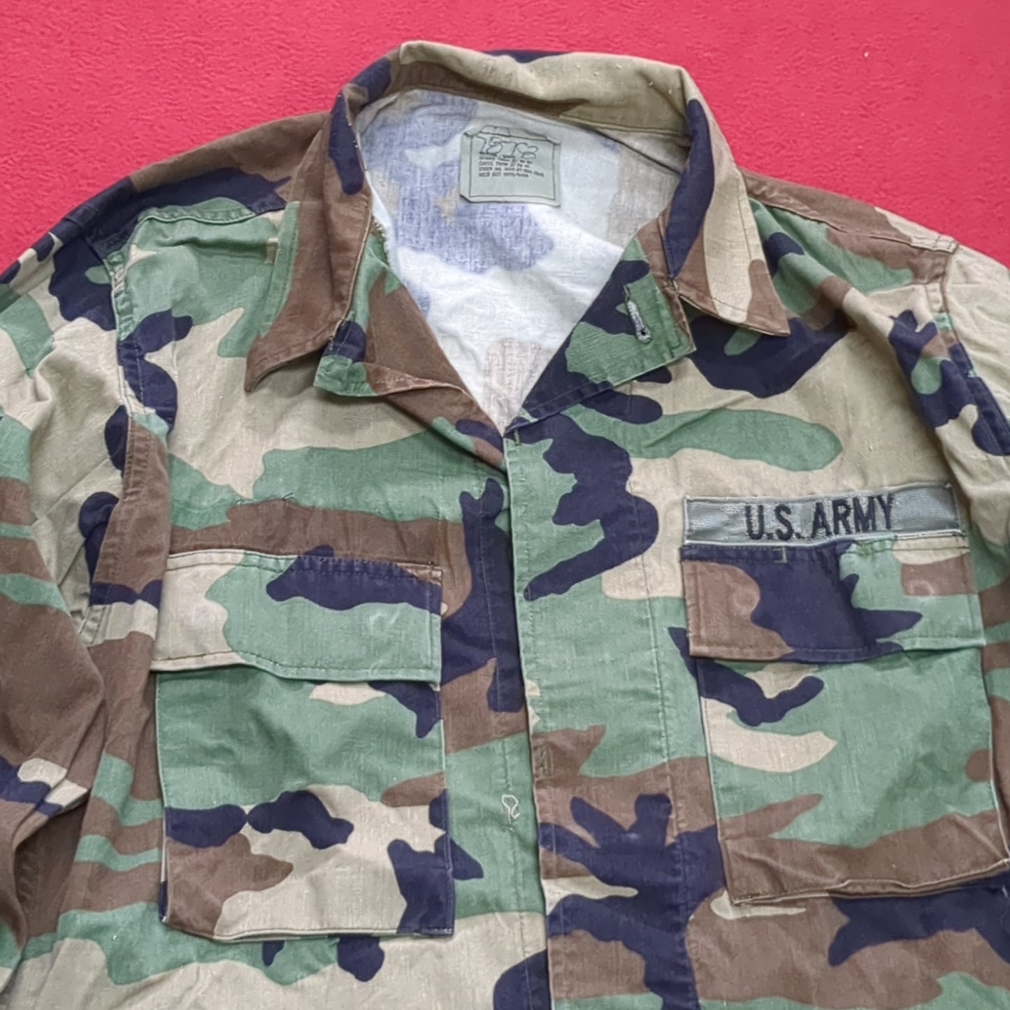 US Army MEDIUM SHORT Uniform Top BDU WOODLAND Pattern Excellent condition (14o db4-24)