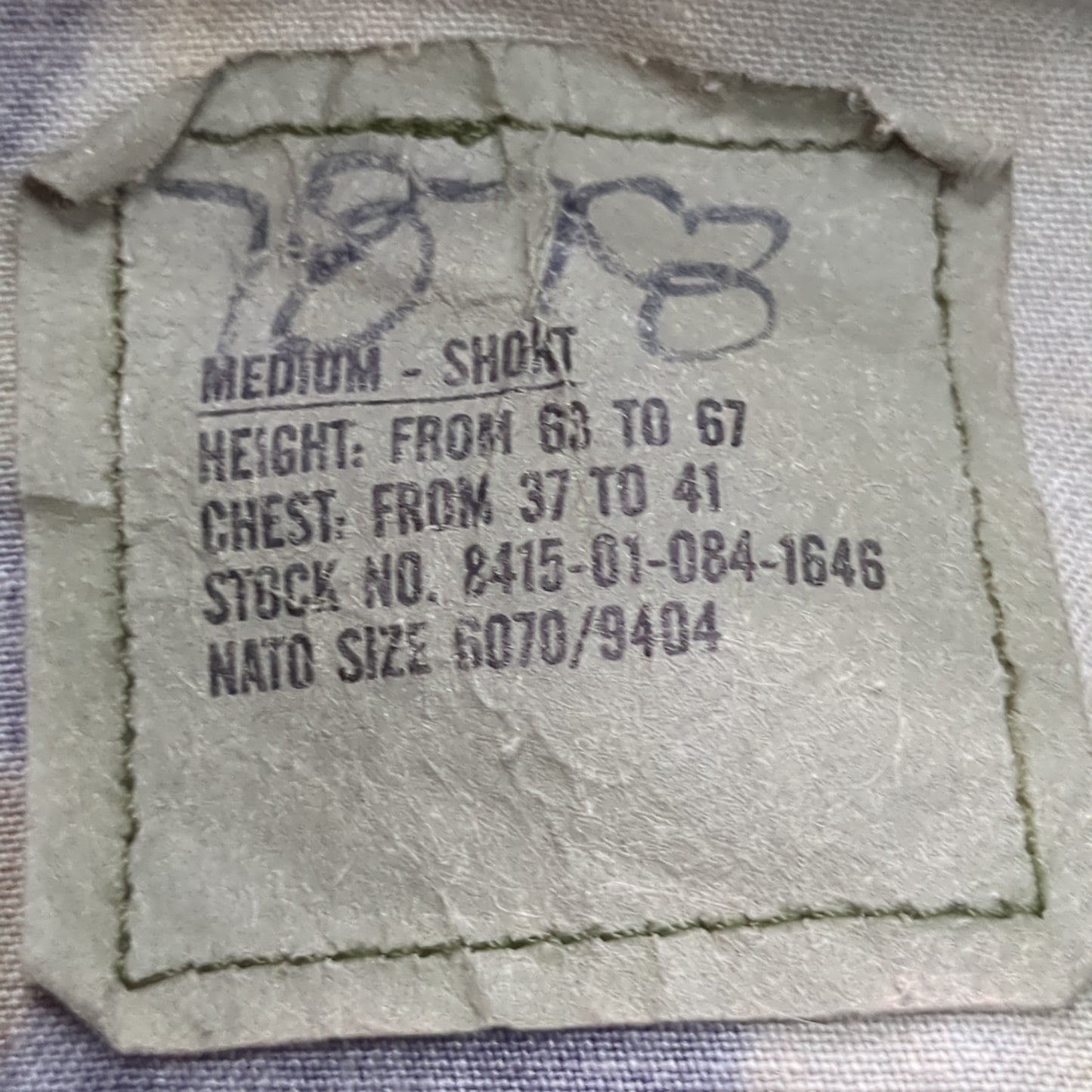 US Army MEDIUM SHORT Uniform Top BDU WOODLAND Pattern Excellent condition (14o db4-24)