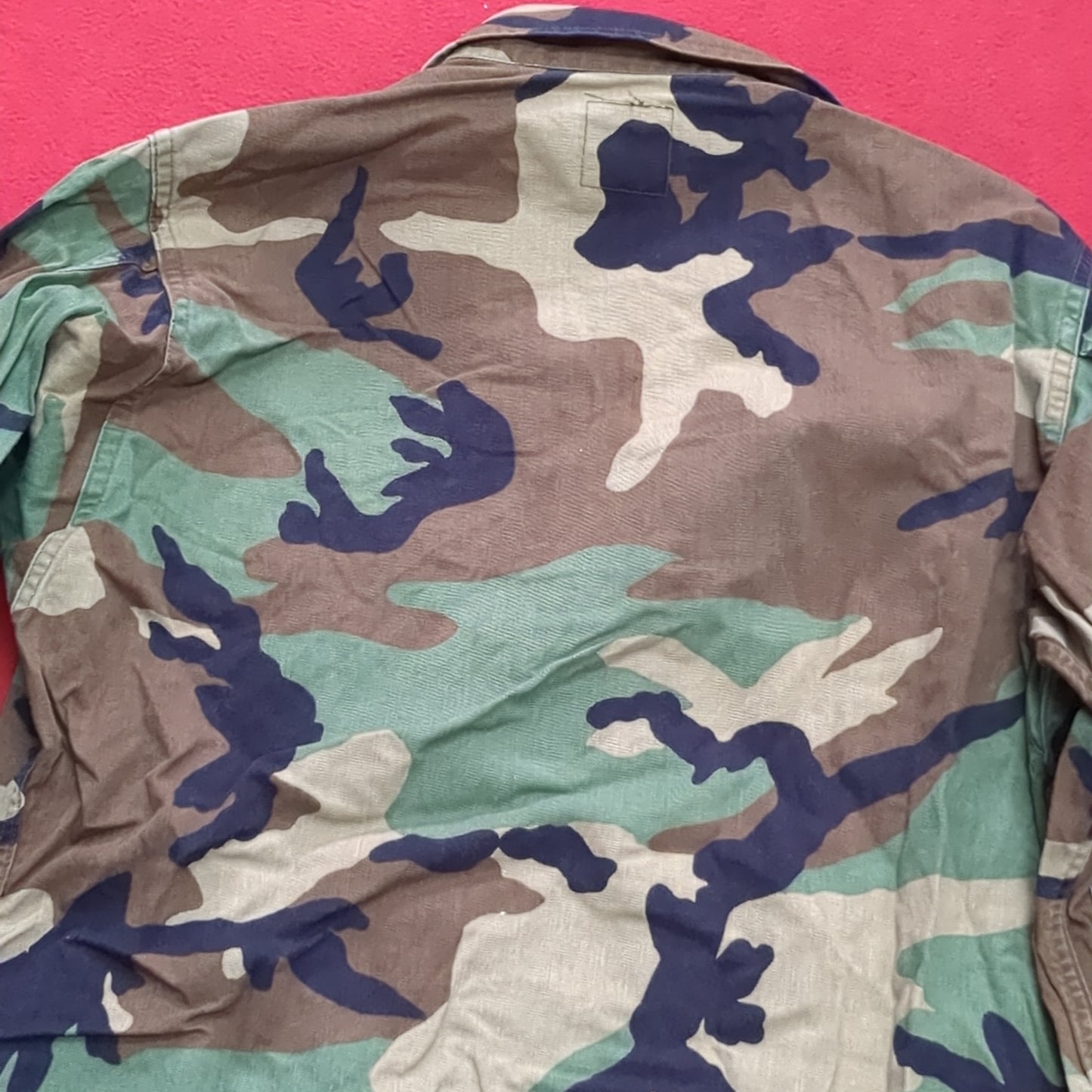 US Army MEDIUM SHORT Uniform Top BDU WOODLAND Pattern Excellent condition (14o db4-24)