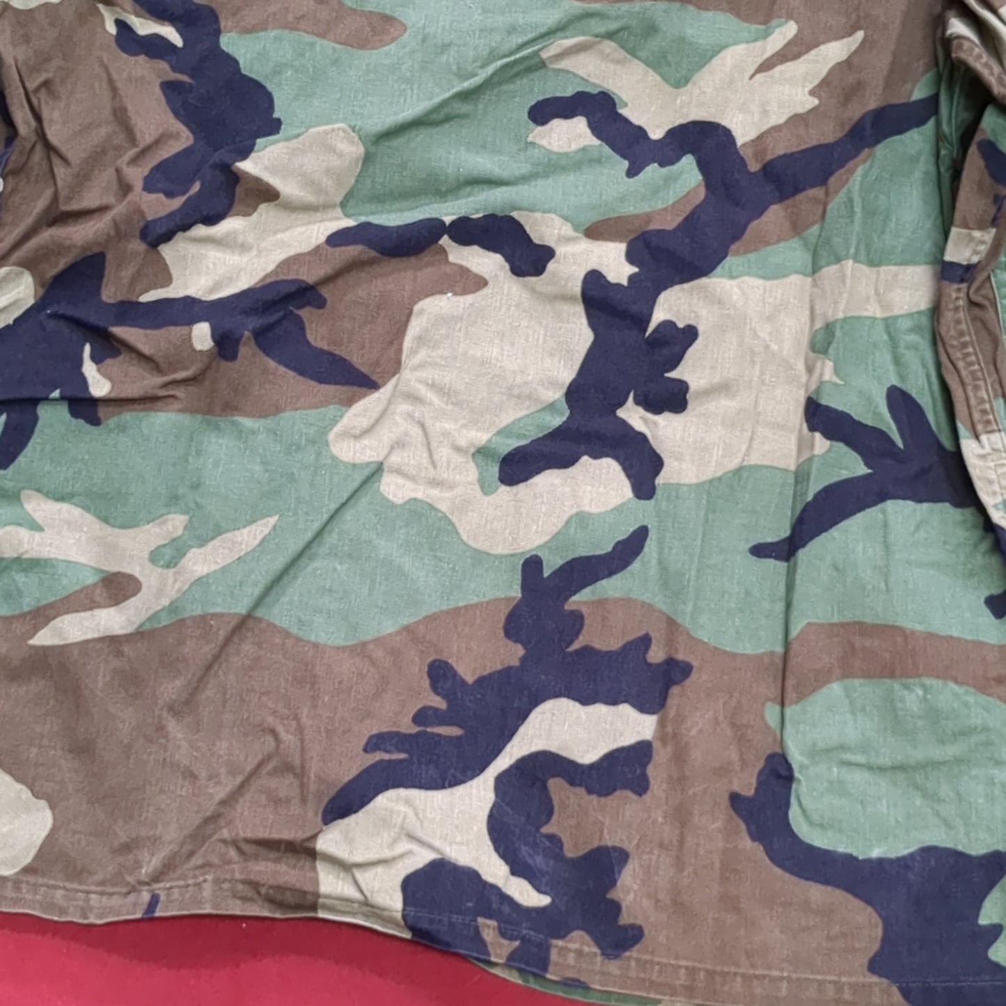 US Army MEDIUM SHORT Uniform Top BDU WOODLAND Pattern Excellent condition (14o db4-24)