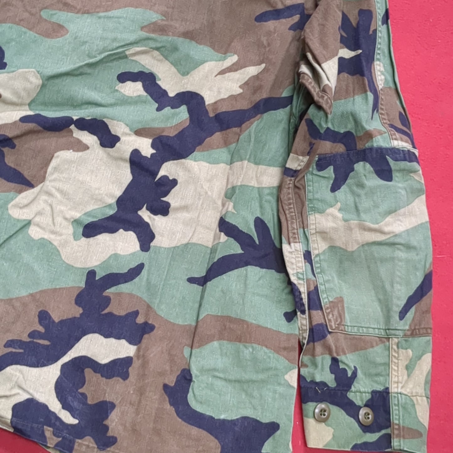 US Army MEDIUM SHORT Uniform Top BDU WOODLAND Pattern Excellent condition (14o db4-24)