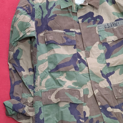 US Army MEDIUM SHORT Uniform Top BDU WOODLAND Pattern Used  (14o db4-26)