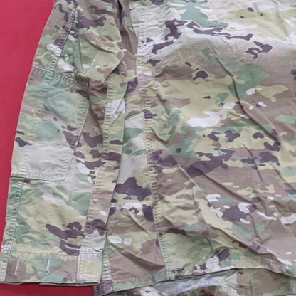 US Army MEDIUM LONG Uniform Top OCP Pattern Good Condition (18o db5-9)