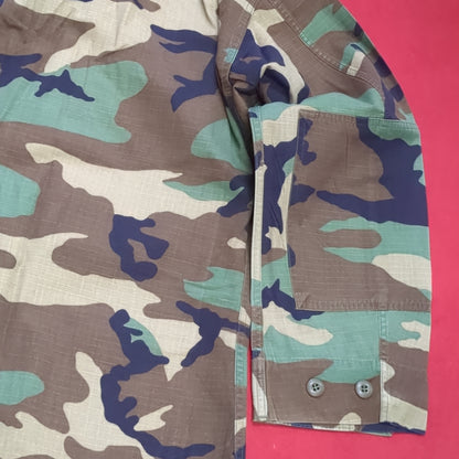 US Army Small Regular BDU Woodland Cold Weather Top Jacket Good Condition (a03 DC01-G)