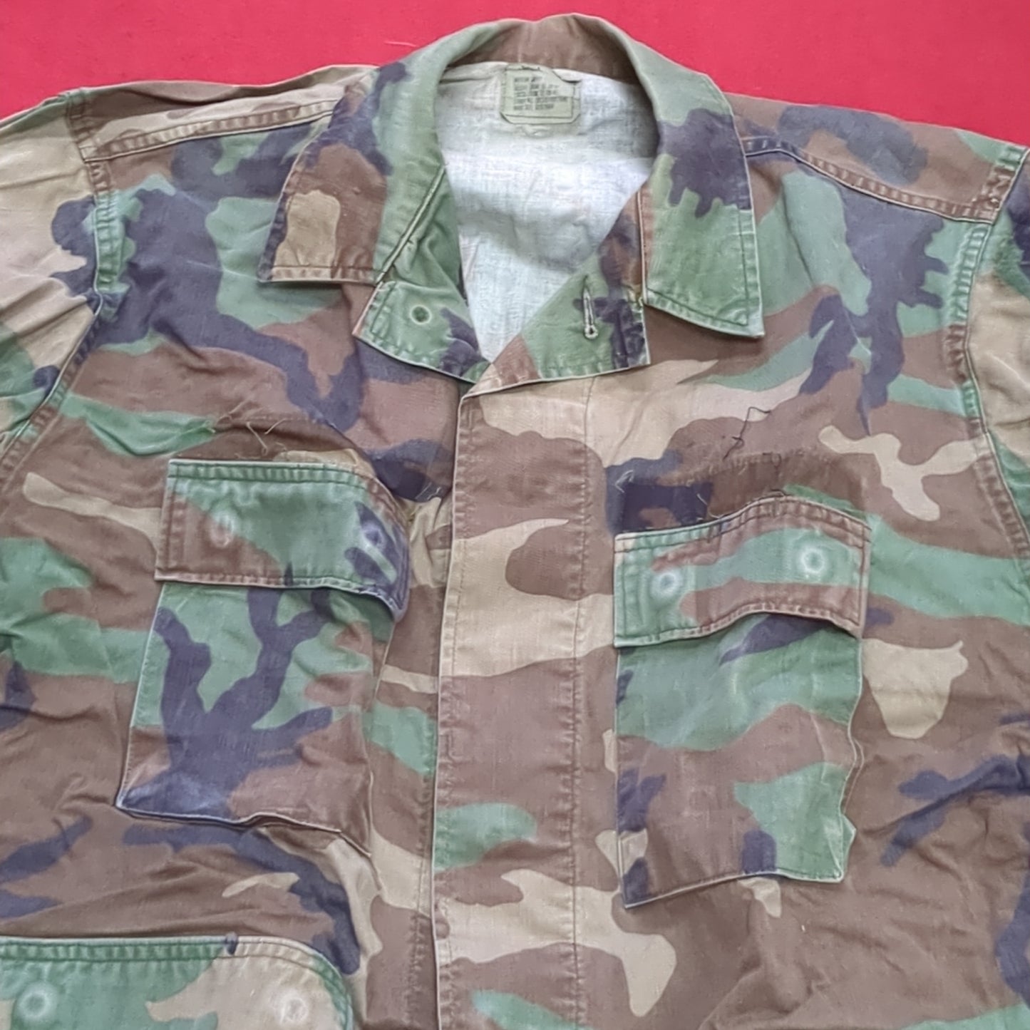 US Army Woodland Camo Coat Size Medium Short Used  (A04- DC02-A6)