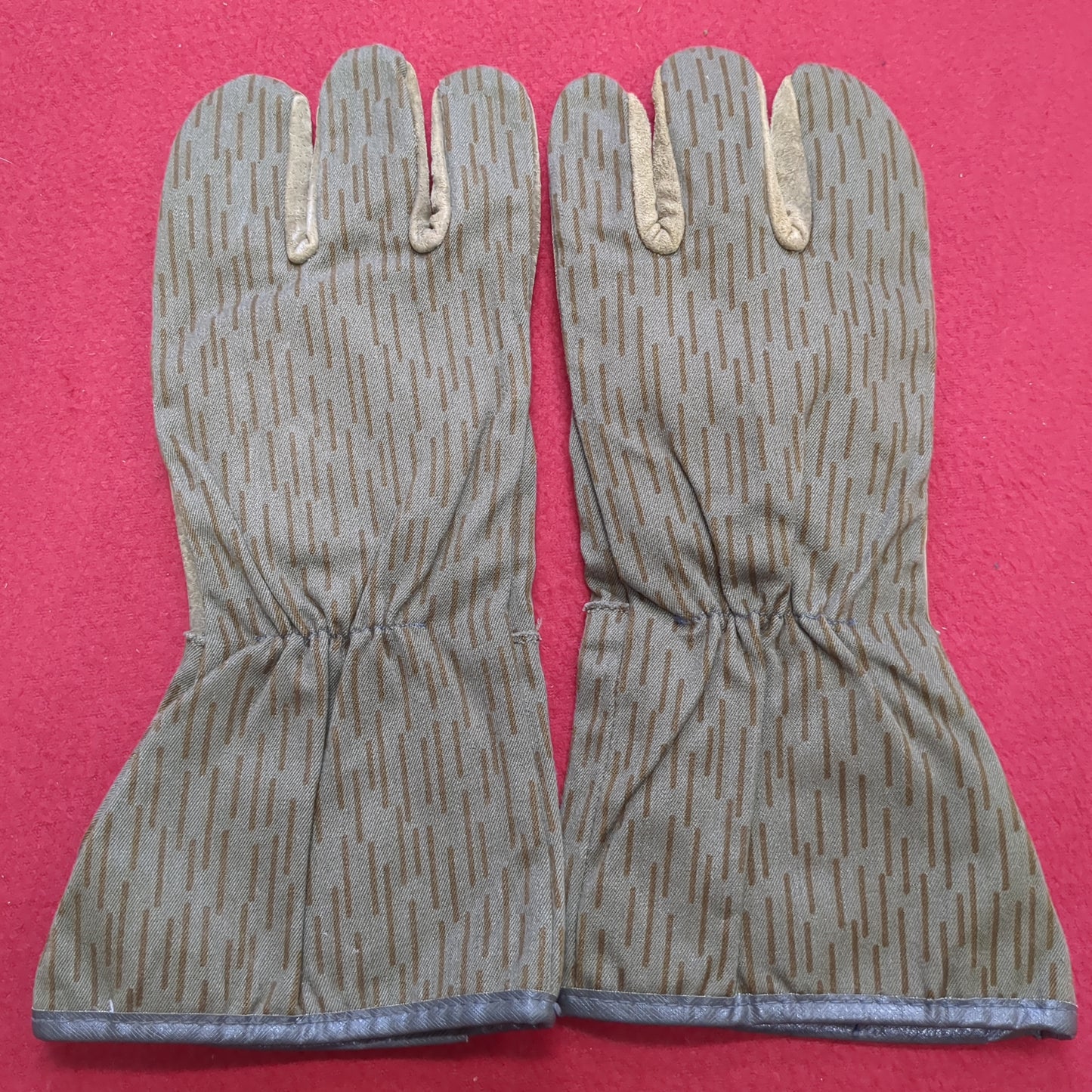 East German Stricktarn Leather Work Gloves Sz 3 Men’s Excellent condition (a08 DC3-Z)