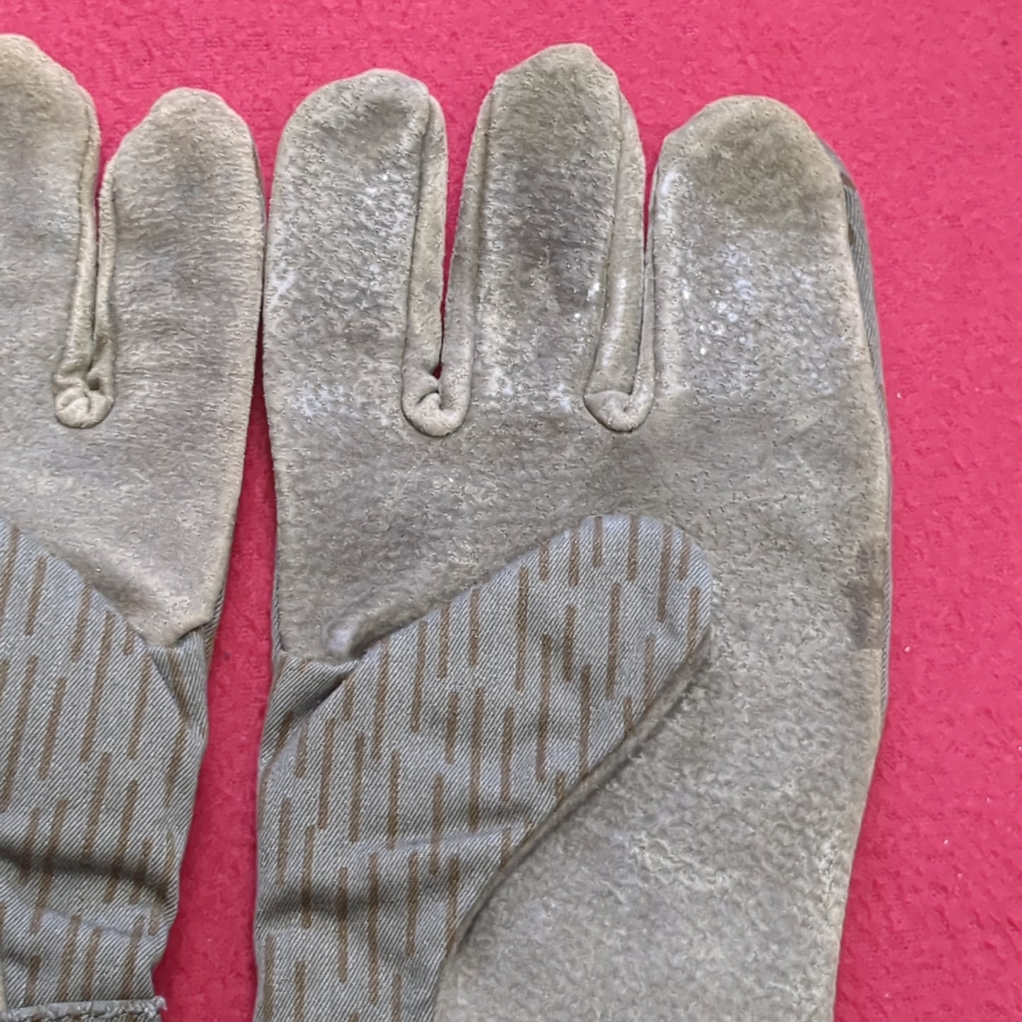East German Stricktarn Leather Work Gloves Sz 3 Men’s Excellent condition (a08 DC3-Z)