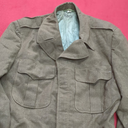 WWII 1952 38L IKE M-1950 Jacket, Field, Wool OD Excellent condition (a08 DC3-L)