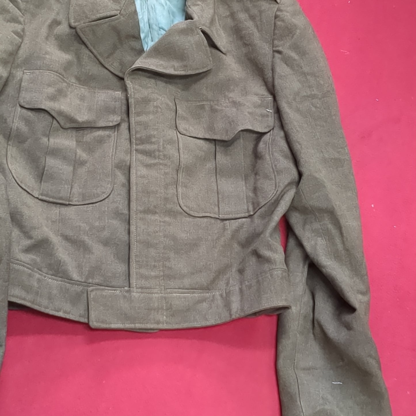 WWII 1952 38L IKE M-1950 Jacket, Field, Wool OD Excellent condition (a08 DC3-L)