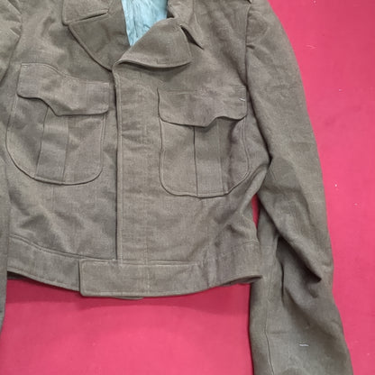 WWII 1952 38L IKE M-1950 Jacket, Field, Wool OD Excellent condition (a08 DC3-L)