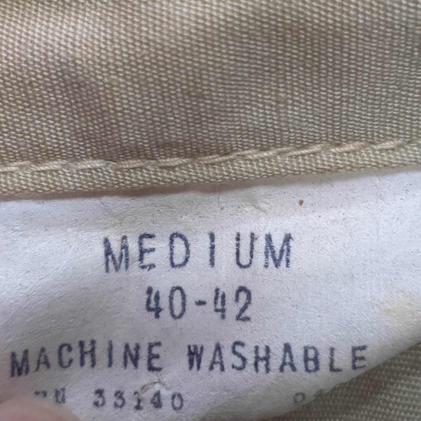 Vintage Game Winner Medium Long-Sleeve Khaki Shell Good Condition (a08 DC3-X)