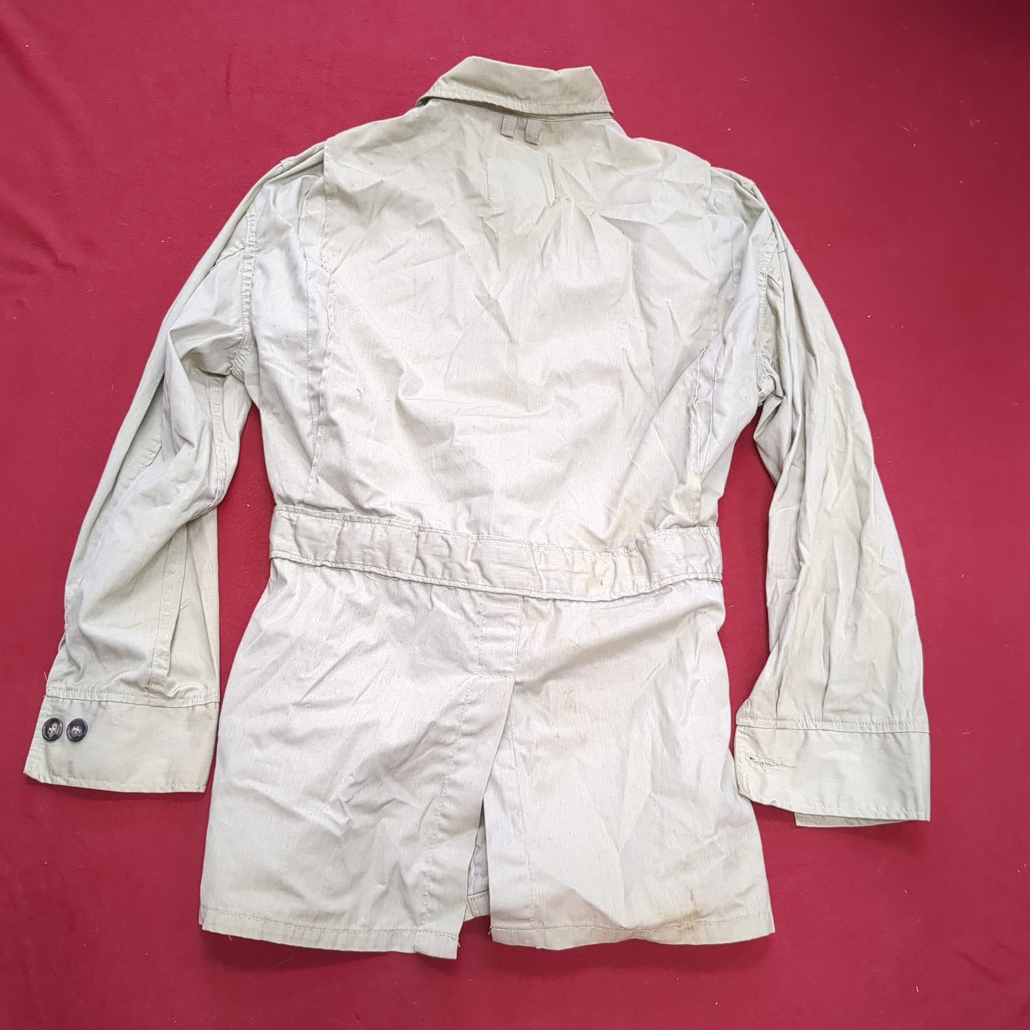 Vintage Game Winner Medium Long-Sleeve Khaki Shell Good Condition (a08 DC3-X)