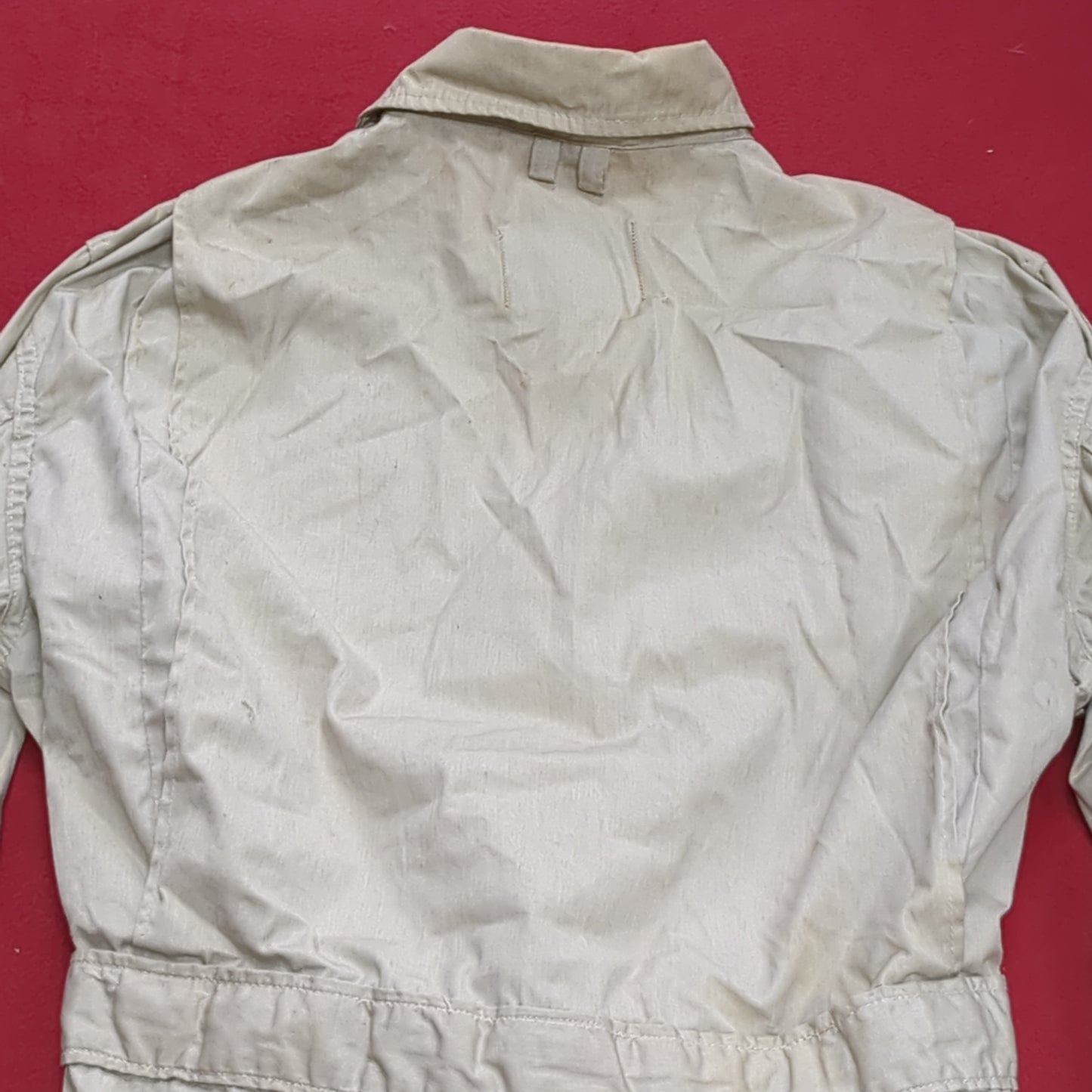 Vintage Game Winner Medium Long-Sleeve Khaki Shell Good Condition (a08 DC3-X)
