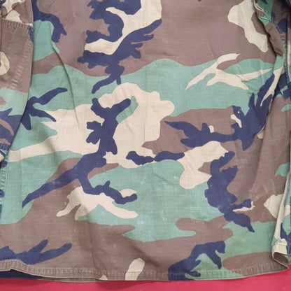 US Army Medium Regular BDU Woodland Top Jacket Used  (a10 DC4-y)
