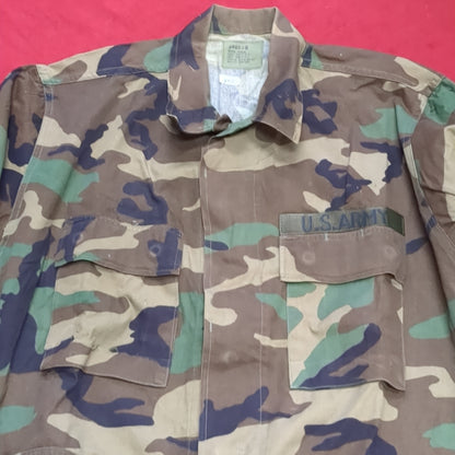 US Army Medium Regular BDU Woodland Top Jacket Used  (a10 DC4-K)