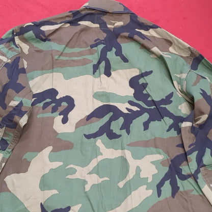 US Army Medium Regular BDU Woodland Top Jacket Used  (a10 DC4-K)