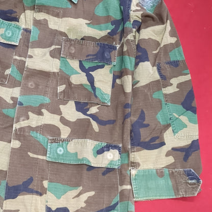 US Army Medium Regular BDU Woodland Top Jacket Used  (a10 DC4-u)