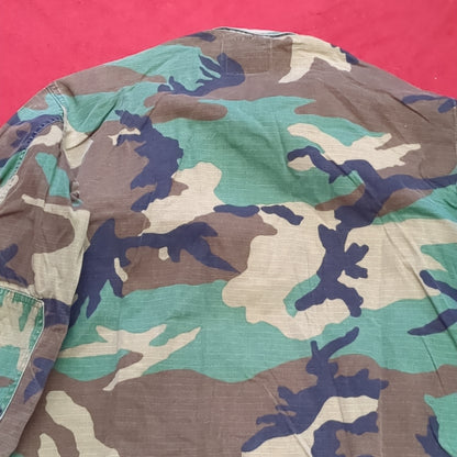 US Army Medium Regular BDU Woodland Top Jacket Used  (a10 DC4-u)