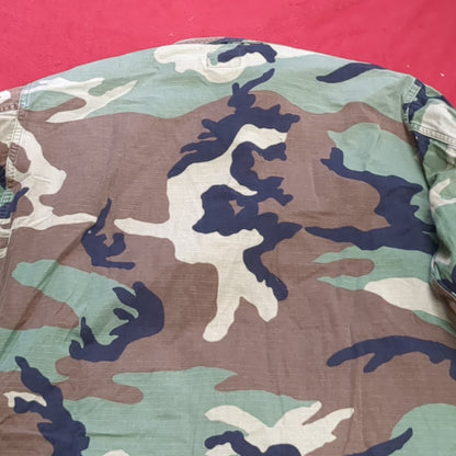 US Army Medium Regular BDU Woodland Top Jacket Good Condition (a10 DC4-g)