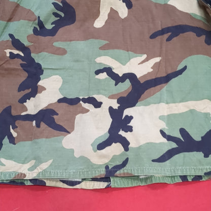 US Army Medium Regular BDU Woodland Top Jacket Good Condition (a10 DC4-g)