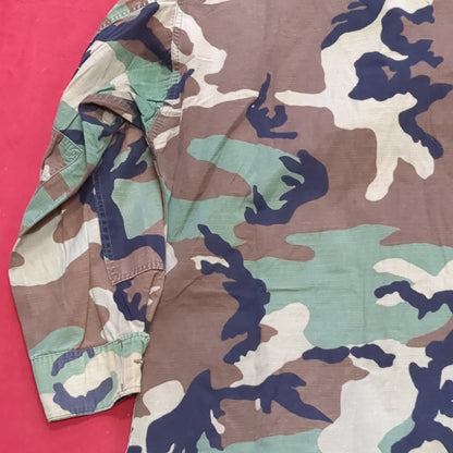 US Army Medium Regular BDU Woodland Top Jacket Good Condition (a10 DC4-g)