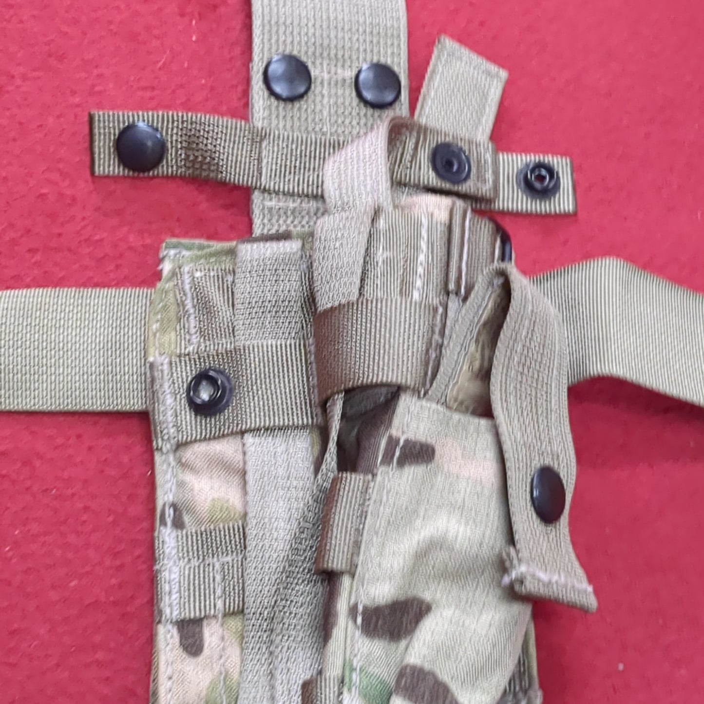 US Army Platform, Thigh-Mount LBT-6099B OCP W/ Universal Holster and Assembly Excellent Condition (ca4-SEP68)