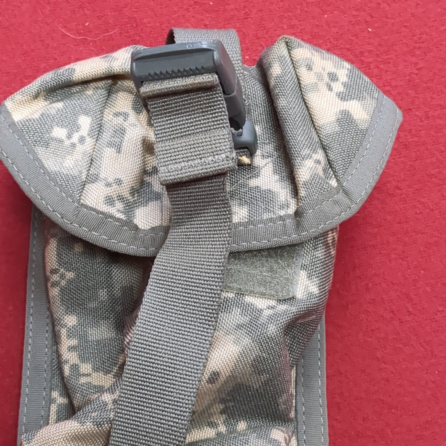SPEC OPS X-4 MOLLE II 4 Magazine Utility Pouch ACU  Good Condition (36cr- ca4-SEP82)