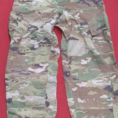 SET of US Army Small Regular Uniform OCP Top and Bottom Used (ec10-16)