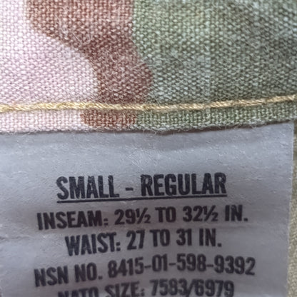 SET of US Army Small Regular Uniform OCP Top and Bottom Used (ec10-16)