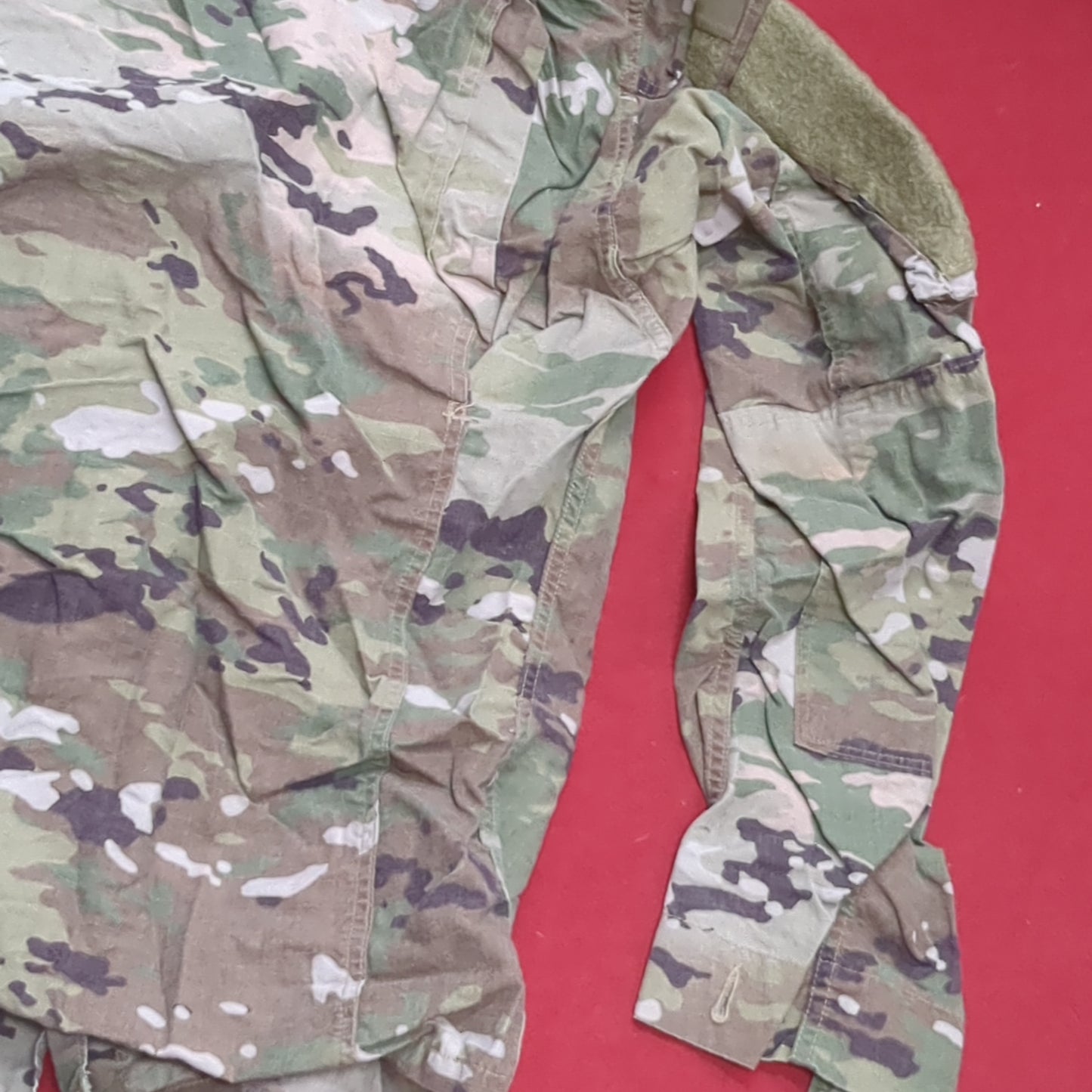 SET of US Army Small Regular Uniform OCP Top and Bottom Used (ec10-16)