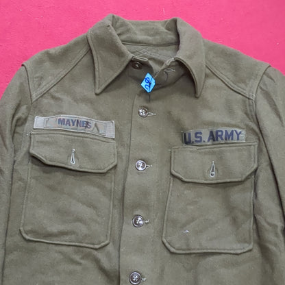 VINTAGE Man's Small Regular (?) Wool Olive Green Coat Shirt Excellent Condition (eb08-20)