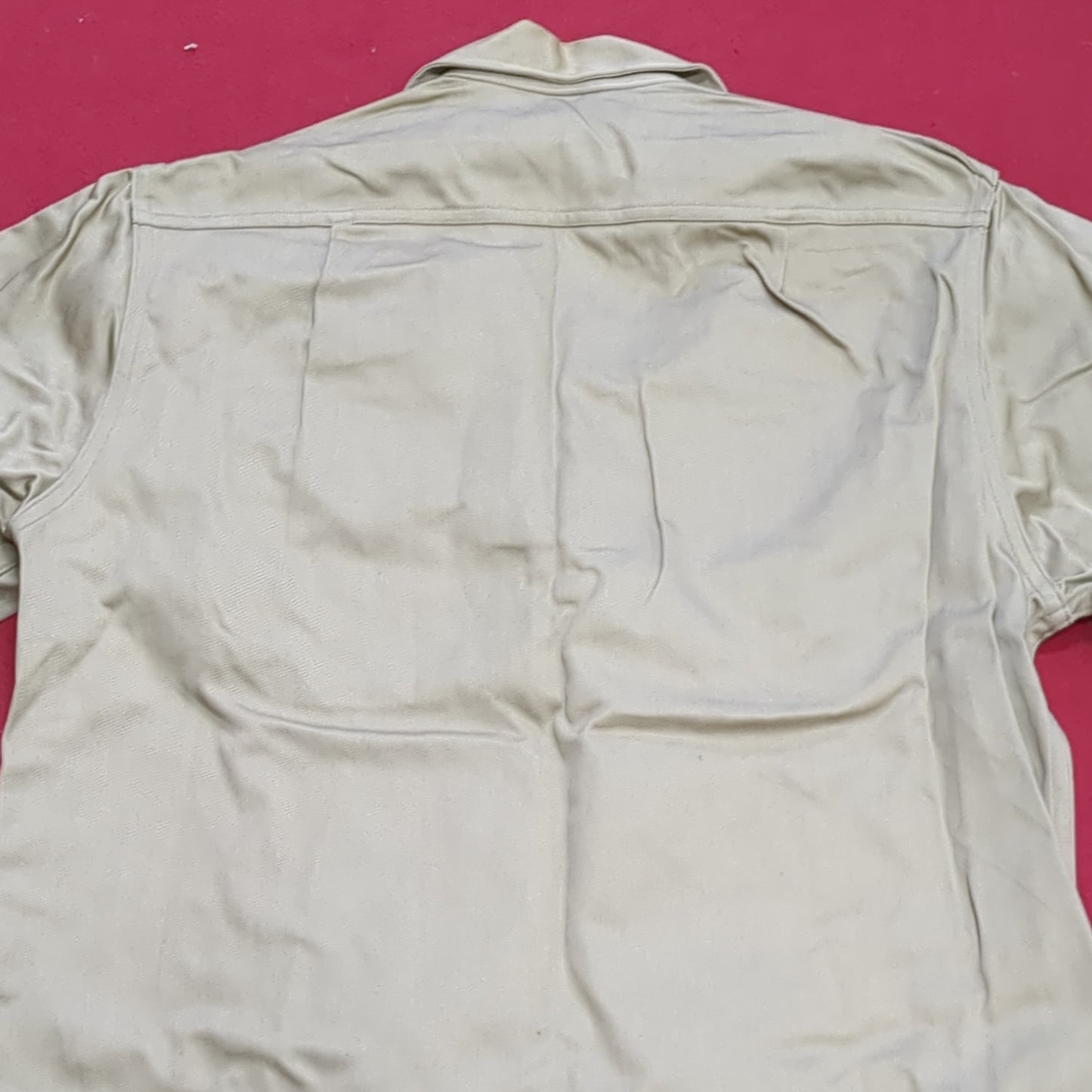 Vietnam Era US Army Men's Small U.T. 4.2oz Tan Short-Sleeve Shirt Used (04g 25g-20)