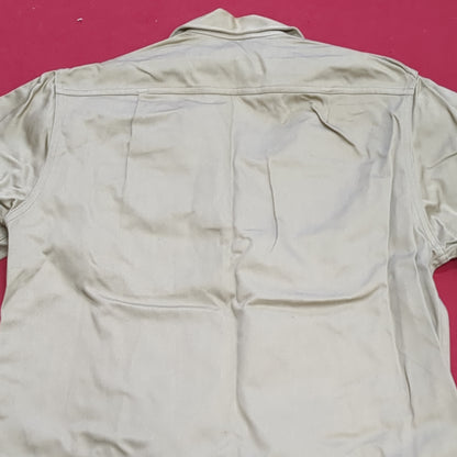 Vietnam Era US Army Men's Small U.T. 4.2oz Tan Short-Sleeve Shirt Used (04g 25g-20)