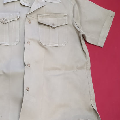 Vietnam Era US Army Men's Medium Tan 8.2 oz Short-Sleeve Shirt Good Condition (04g 25g-13)