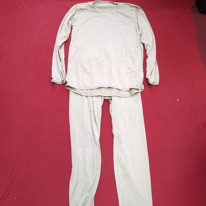 Set of US Army Small Regular Sand Silk LEVEL 1 Pants Top Good Condition (fa07-SR)
