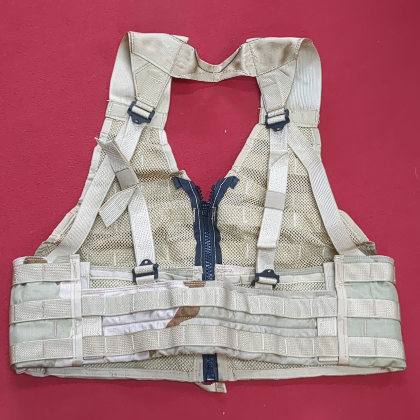 US Army Desert Camouflage FLC Fighting Load Carrier DCU Good Condition (EB16-53)