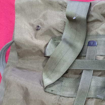 USGI PoleLess Medical Litter Personnel Used (BB05-SEP152)