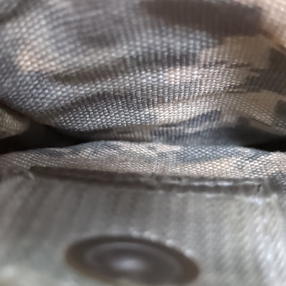 SPEC-OPS 3 Triple Magazine Pouch Molle ACU UCP Good Condition (fb12-g56)