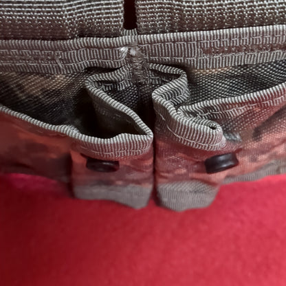 US Army 40mm Double Pouch UCP Molle II Excellent Condition (fb12-MH132)