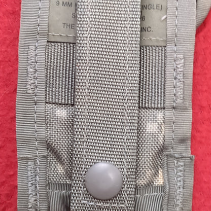 US Army Pistol Magazine Pouch UCP Molle II Good Condition (acu?-MH114)
