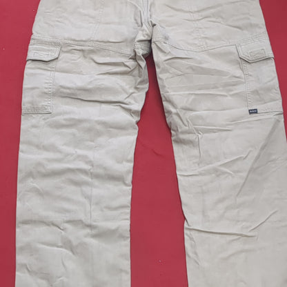 5.11 Tactical Pants Tan 32W/34L Style: 74251 Excellent Condition (EC09-13)