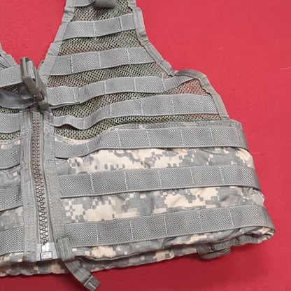 Chest Rig ACU Digitial Camo Fighting Load Carrier FLC Molle Excellent Condition ( eb07-SEP172)