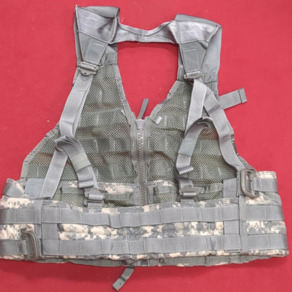 Chest Rig ACU Digitial Camo Fighting Load Carrier FLC Molle Excellent Condition ( eb07-SEP172)