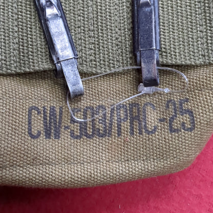US Army CW-503 / PRC-25 Radio Accessories Bag Excellent Condition (ab12-OCT28)