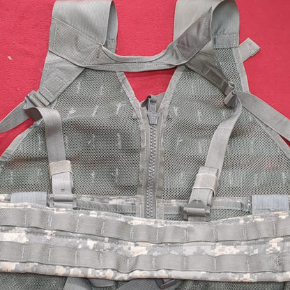 Chest Rig ACU UCP Digitial Camo Fighting Load Carrier FLC Molle Excellent Condition (EB16-OCT61)