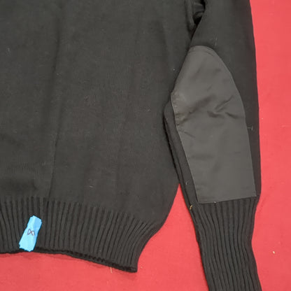 Vintage CITADEL Medium V-NECK SWEATER Black Pull-Over Acrylic Excellent Condition (31o- da15-08)