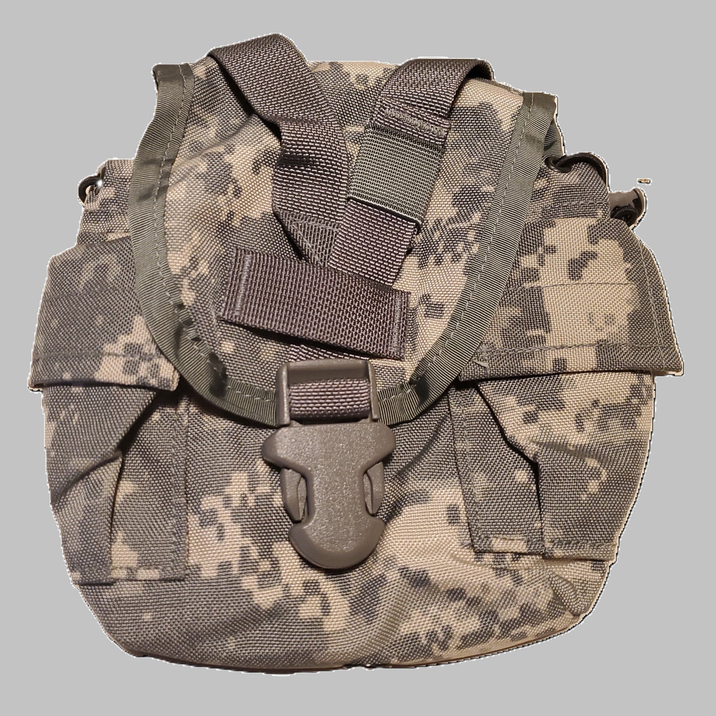 Excellent Condition SET of 2 USGI ACU UCP 1Qt Canteen Pouch General Purpose (ACU-1qt)