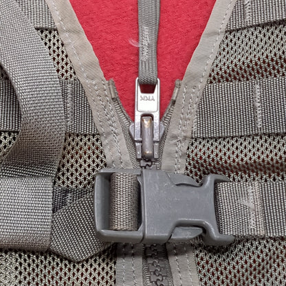 USGI ACU Fighting Load Carrier FLC Molle Excellent Condition (ACU- da8-FLC)